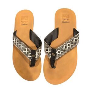Billabong black and white woven thong sandal  Size 8  Woven Strap Sandals